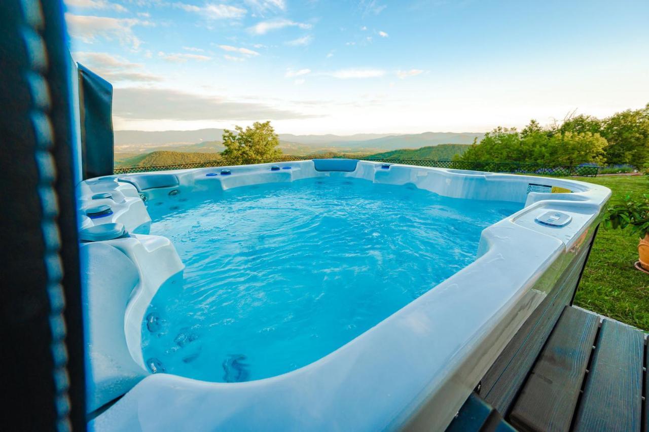 Villa Zupan With Hot Tub Skocjan  ภายนอก รูปภาพ